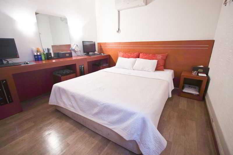 Good Time Hotel 3*